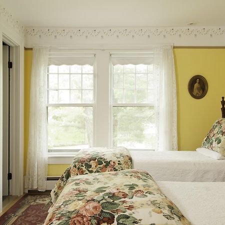 Golden Stage Inn Proctorsville Экстерьер фото