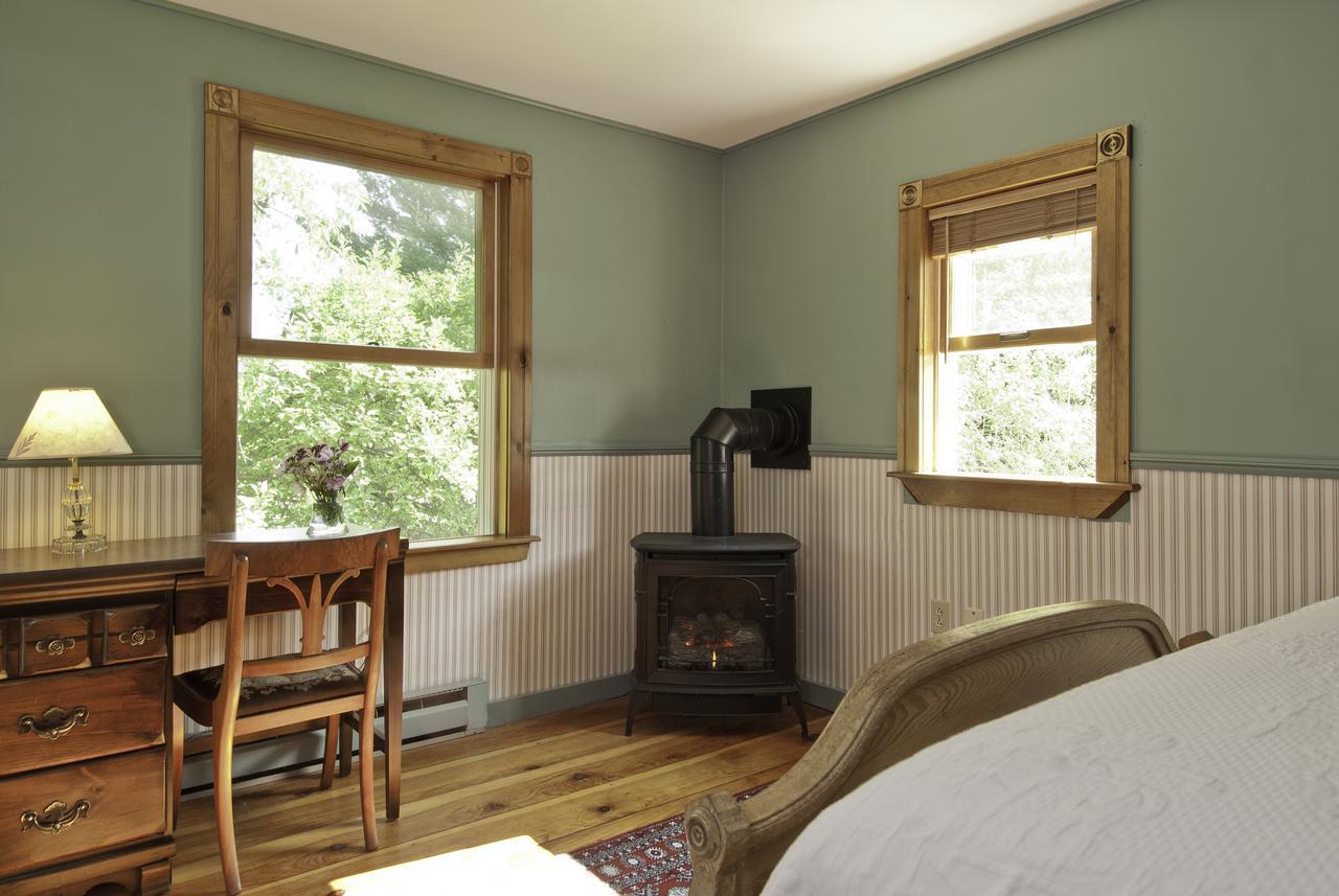 Golden Stage Inn Proctorsville Экстерьер фото