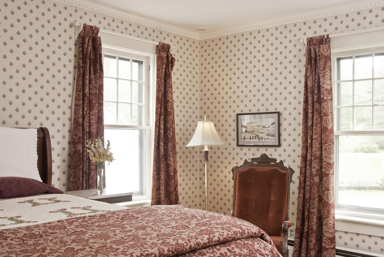 Golden Stage Inn Proctorsville Экстерьер фото