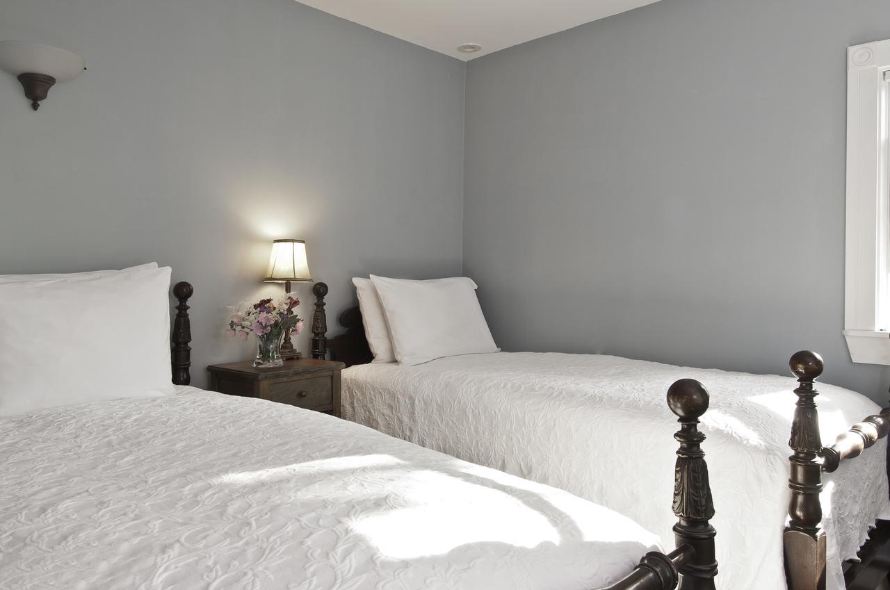 Golden Stage Inn Proctorsville Экстерьер фото