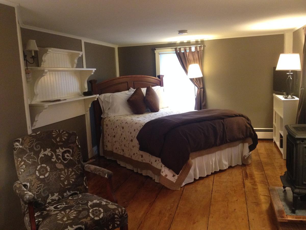 Golden Stage Inn Proctorsville Экстерьер фото